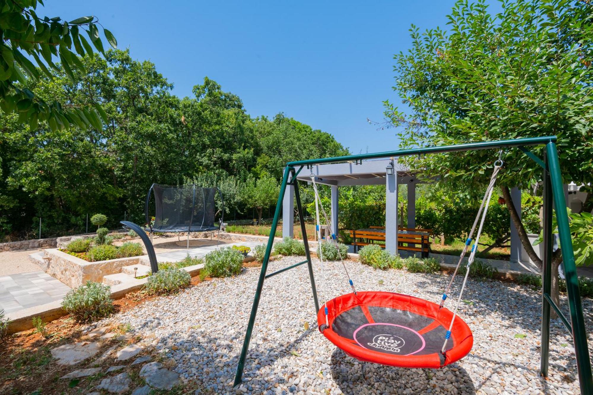 Holiday Home Tone, Makarska - Drum 外观 照片